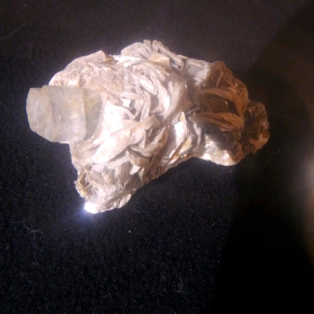 Aquamarine In mica matrix